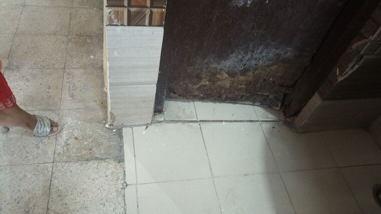 Bathroom, sigma ii greater noida 3 Bedroom 300 Sq.Mt. Independent House In Sigma Ii Greater Noida Greater Noida 9971747