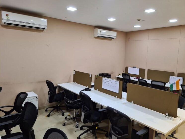 Team Area, satra-plaza Commercial Office Space 1650 Sq.Ft. In Vashi Sector 19d Navi Mumbai 9971770