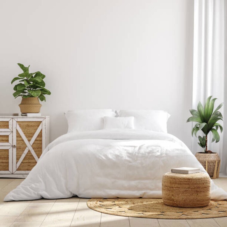 Bedroom, saraswati vihar 4 Bedroom 2500 Sq.Ft. Builder Floor In Saraswati Vihar Delhi 9971779
