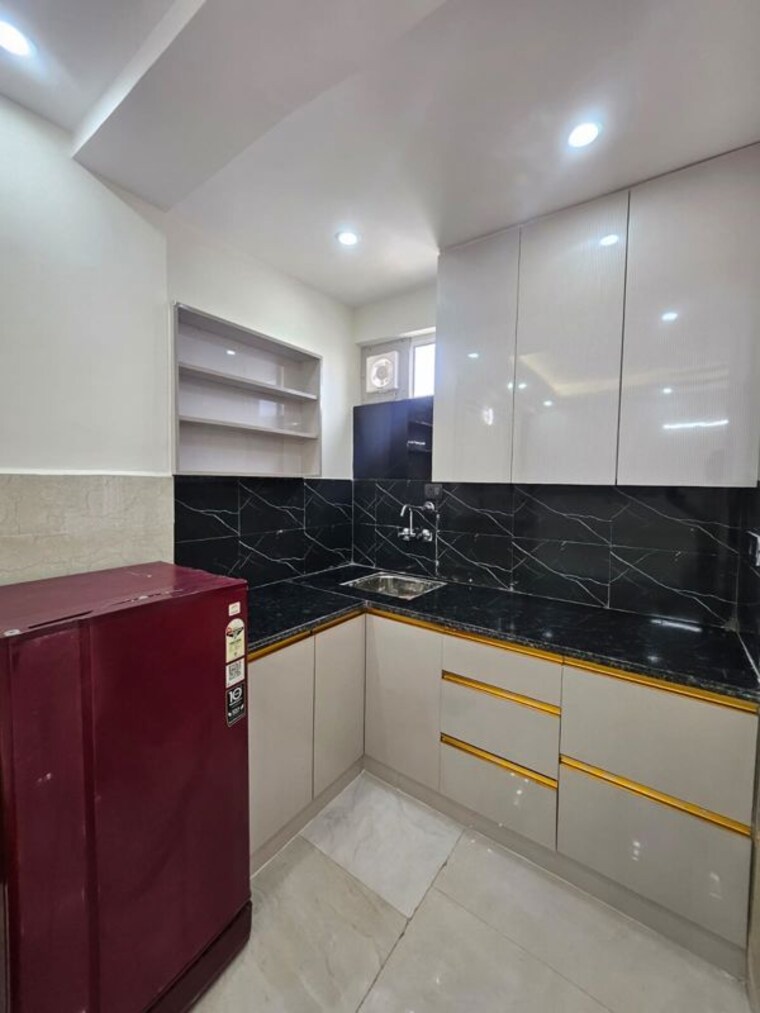 Kitchen, saket 1 RK 450 Sq.Ft. Builder Floor In Saket Delhi 9971791