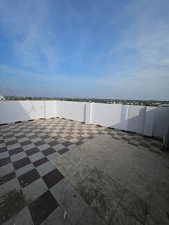 1 RkBuilder Floor For Rent in Saket