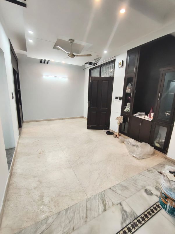 3 BHK + Extra Room Builder Floor For Rent in Saurabh Niwas