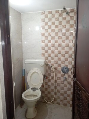 Bathroom in 1 RK Builder Floor at East Of Kailash – for Rent