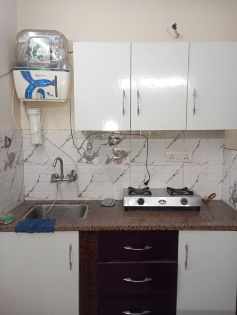 Master Bedroom, east of kailash 1 RK 370 Sq.Ft. Builder Floor In East Of Kailash Delhi 9971796