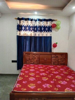 Bedroom in 1 BHK Builder Floor at Saket – for Rent