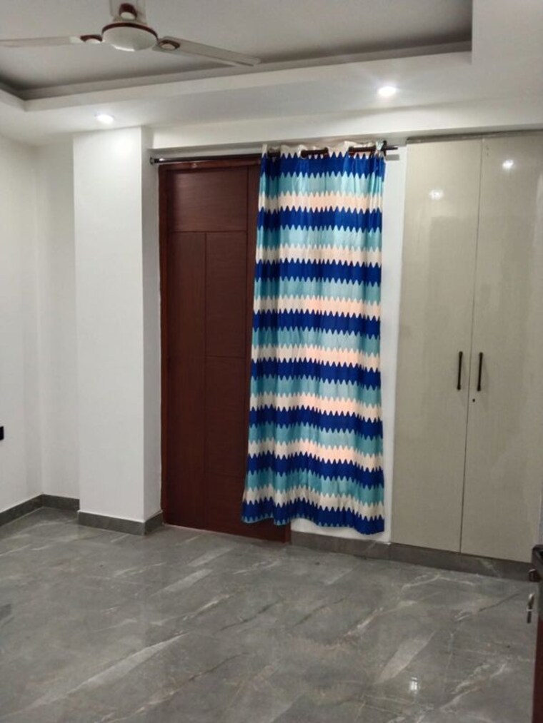 Room, saket 1 Bedroom 550 Sq.Ft. Builder Floor In Saket Delhi 9971801