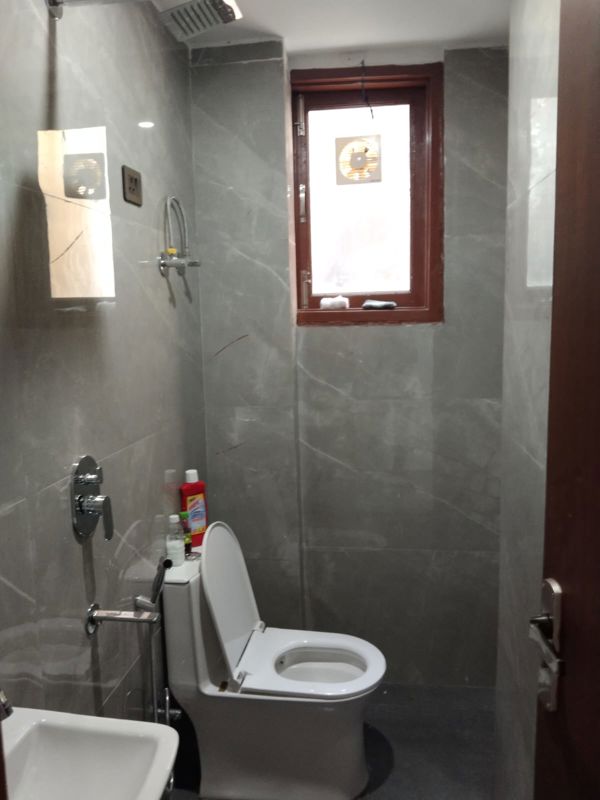 1 BHK Builder Floor For Rent in Saket