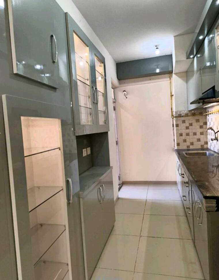 Kitchen, wave-dream-homes 3 Bedroom 1049 Sq.Ft. Apartment In Wave City Ghaziabad 9971824
