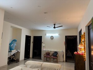 Bedroom in 3 BHK Builder Floor at Huda Staff Colony, Sector 46 – for Rent