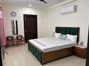 Bedroom in 3 BHK Builder Floor at Huda Staff Colony, Sector 46 – for Rent
