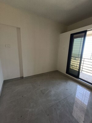 Room in 2 BHK Apartment at Shree Ostwal Horizon, Mira Road – for Sale