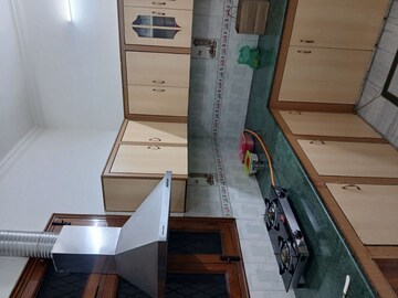 Kitchen in 2 BHK Builder Floor at Sector 9 – for Rent