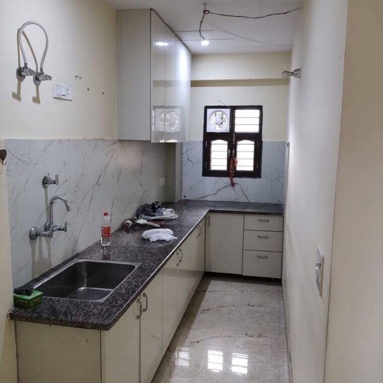 Kitchen, sector 57 2 Bedroom 1000 Sq.Ft. Builder Floor In Sector 57 Gurgaon 9971850