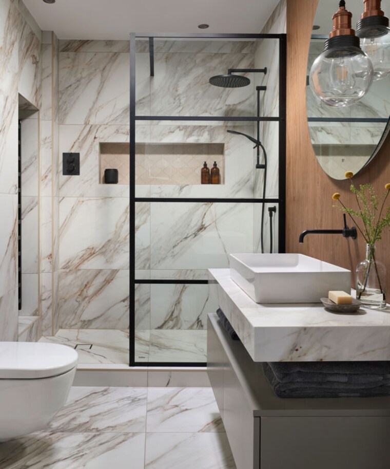 Bathroom, rohini sector 13 3 Bedroom 1450 Sq.Ft. Apartment In Rohini Sector 13 Delhi 9971852