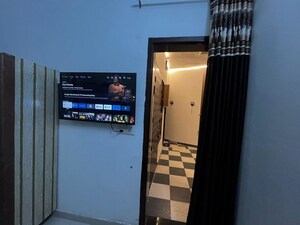  1 RK Builder Floor at Urban Estate – for Rent