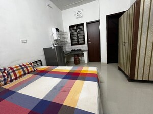 Room in 1 RK Builder Floor at Urban Estate – for Rent