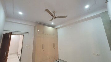 Furnished Amenities in 3 BHK Builder Floor at Huda Staff Colony, Sector 46 – for Rent