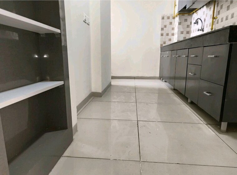 Kitchen, wave-dream-homes 2 Bedroom 808 Sq.Ft. Apartment In Wave City Ghaziabad 9971875