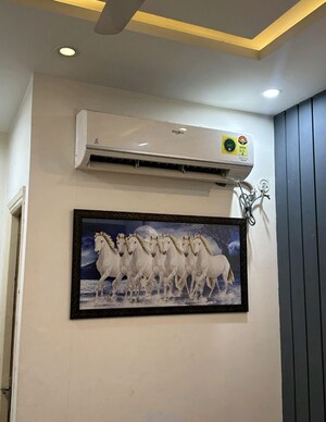 Furnished Amenities in 2 BHK Apartment at Wave Executive Floors, Wave City – for Rent