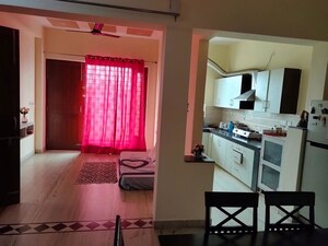 Master Bedroom in 2 BHK Builder Floor at Sector 47 – for Rent