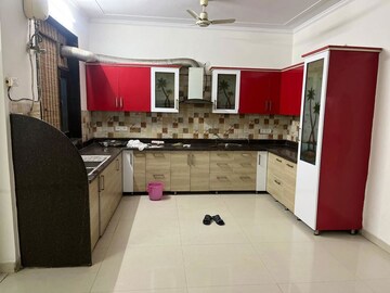 Kitchen in 2 BHK Builder Floor at Sector 47 – for Rent
