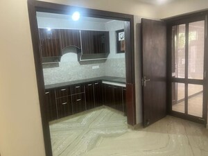 2 BHK Builder Floor For Rent in Sector 47