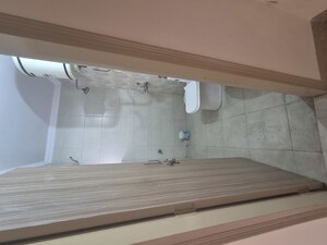 Bathroom in 2.5 BHK Apartment at Mayur Vihar – for Rent