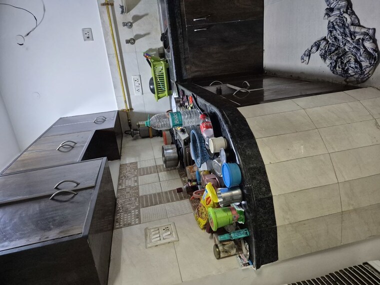 Kitchen, patparganj 1.5 Bedroom 450 Sq.Ft. Builder Floor In Patparganj Delhi 9971977