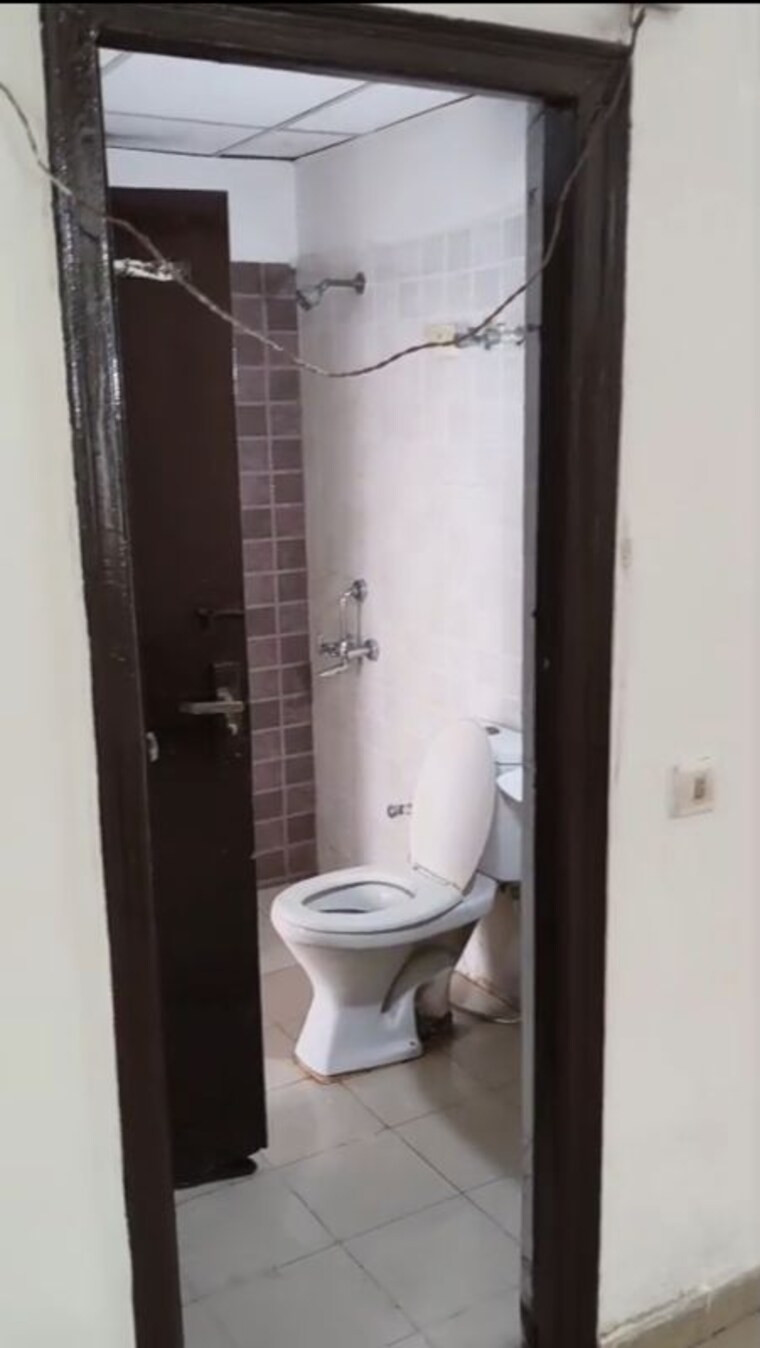 Bathroom, scc-heights 2 Bedroom 1025 Sq.Ft. Apartment In Raj Nagar Extension Ghaziabad 9971989