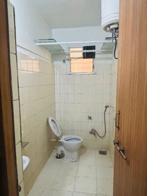 Bathroom in 3 BHK Apartment at Mahadkar Residency, Paud Road – for Rent
