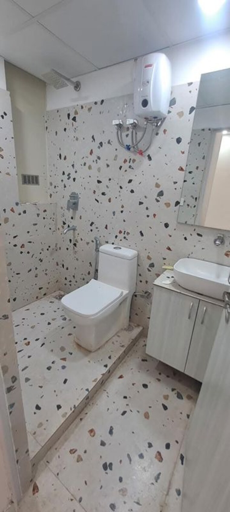 Bathroom, dhoot-time-residency 1 RK 203 Sq.Ft. Apartment In Sector 63 Gurgaon 9971999