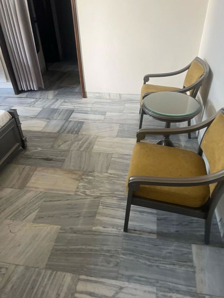 Living Room, sector 40 3 Bedroom 3000 Sq.Ft. Independent House In Sector 40 Chandigarh 9972005