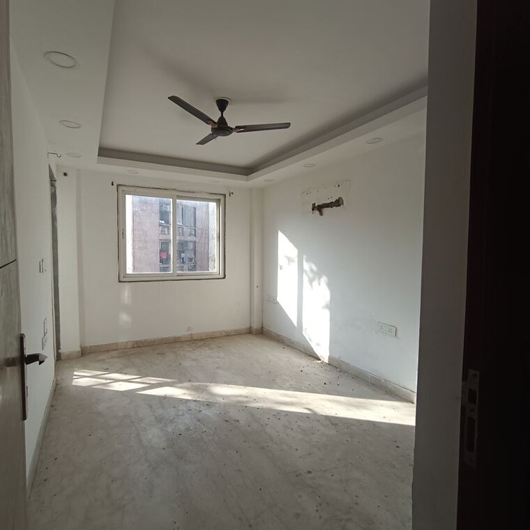 Room, kalkaji 3 Bedroom 1800 Sq.Ft. Builder Floor In Kalkaji Delhi 9972016