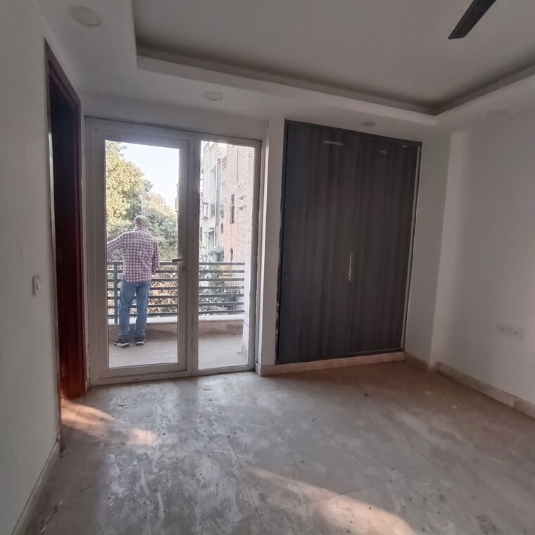 Room, kalkaji 3 Bedroom 1800 Sq.Ft. Builder Floor In Kalkaji Delhi 9972018