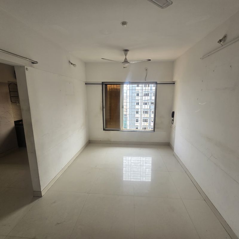 1 BHK Apartment For Rent in Hirani Samruddhi Elegance