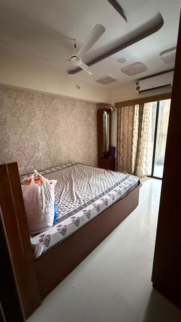 Bedroom in 3.5 BHK Villa at Mantra Montana Phase 1, Dhanori – for Rent