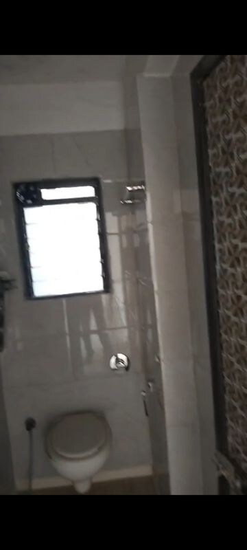 Furnished Amenities in 2 BHK Apartment at New Neelam CHS, Andheri West – for Rent