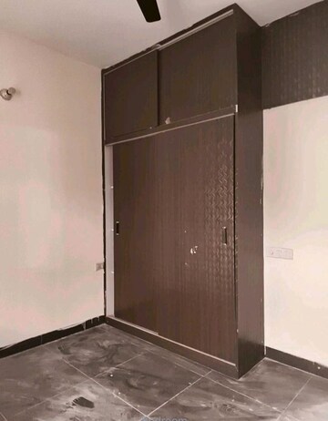 Room in 2 BHK Builder Floor at Wave Floors, Mahurali – for Sale
