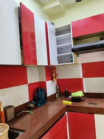 Furnished Amenities in 1 BHK Apartment at ISA Royal Palace, Prabhadevi – for Sale