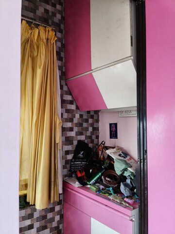 Furnished Amenities in 1 BHK Apartment at ISA Royal Palace, Prabhadevi – for Sale