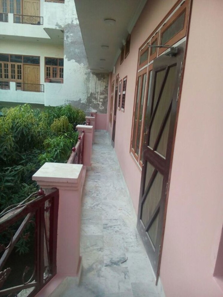 Balcony, gomti nagar 2 Bedroom 1200 Sq.Ft. Builder Floor In Gomti Nagar Lucknow 9969840