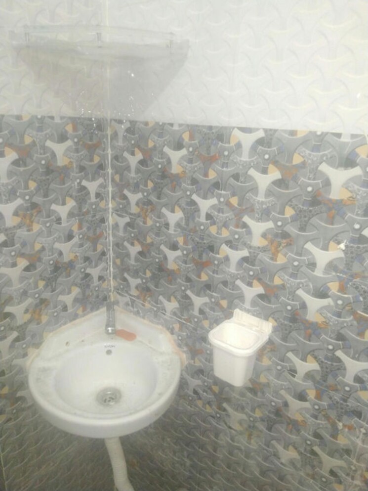 Bathroom, gomti nagar 2 Bedroom 1200 Sq.Ft. Builder Floor In Gomti Nagar Lucknow 9969840