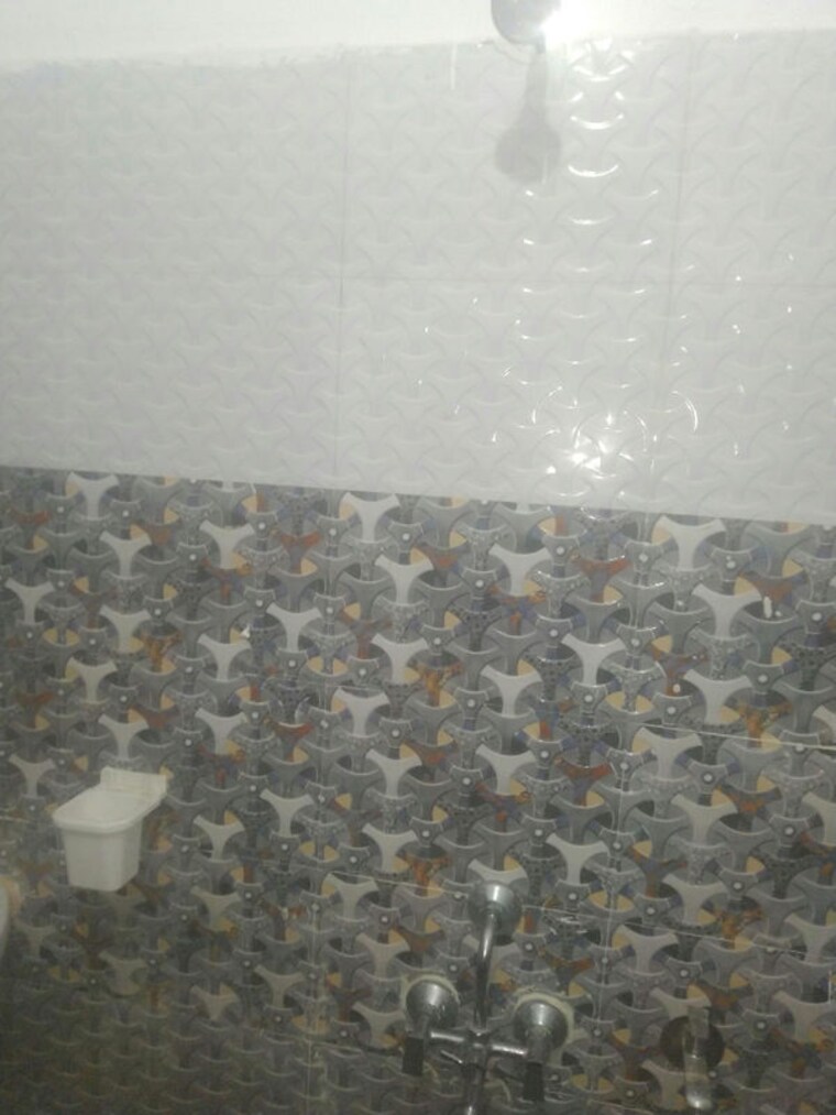 undefined, gomti nagar 2 Bedroom 1200 Sq.Ft. Builder Floor In Gomti Nagar Lucknow 9969840