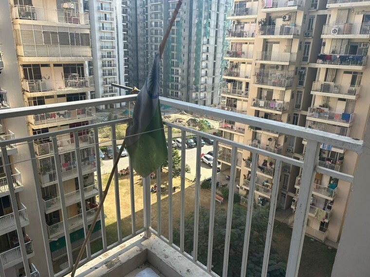 Balcony, suncity-avenue-102 2 Bedroom 605 Sq.Ft. Apartment In Sector 102 Gurgaon 9972051