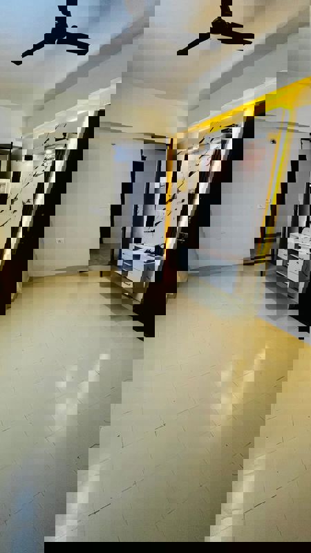 1 BHK + Servant Room 600 Sq.Ft. Apartment in Shalimar Mannat