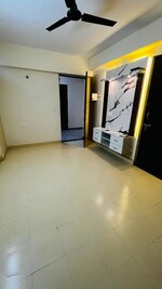 1 BHK + Servant Room 600 Sq.Ft. Apartment in Shalimar Mannat