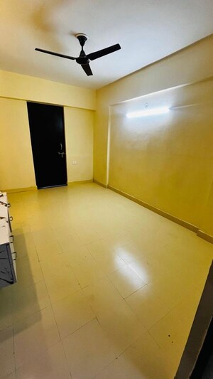 Room in 1 BHK Apartment at Shalimar Mannat, Faizabad Road – for Rent