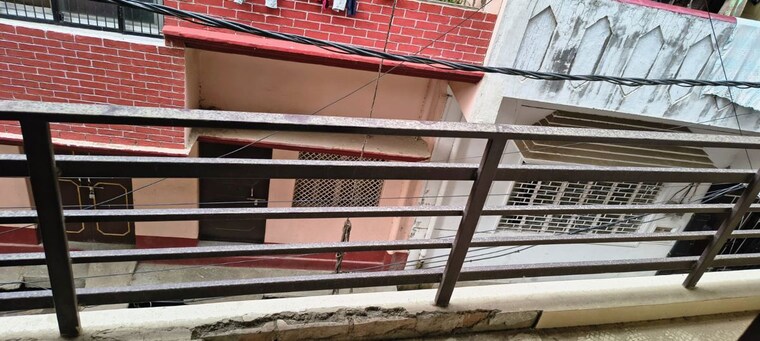Exterior View, husainganj 2 Bedroom 950 Sq.Ft. Builder Floor In Husainganj Lucknow 9962563