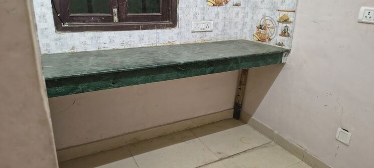 Kitchen, husainganj 2 Bedroom 950 Sq.Ft. Builder Floor In Husainganj Lucknow 9962563