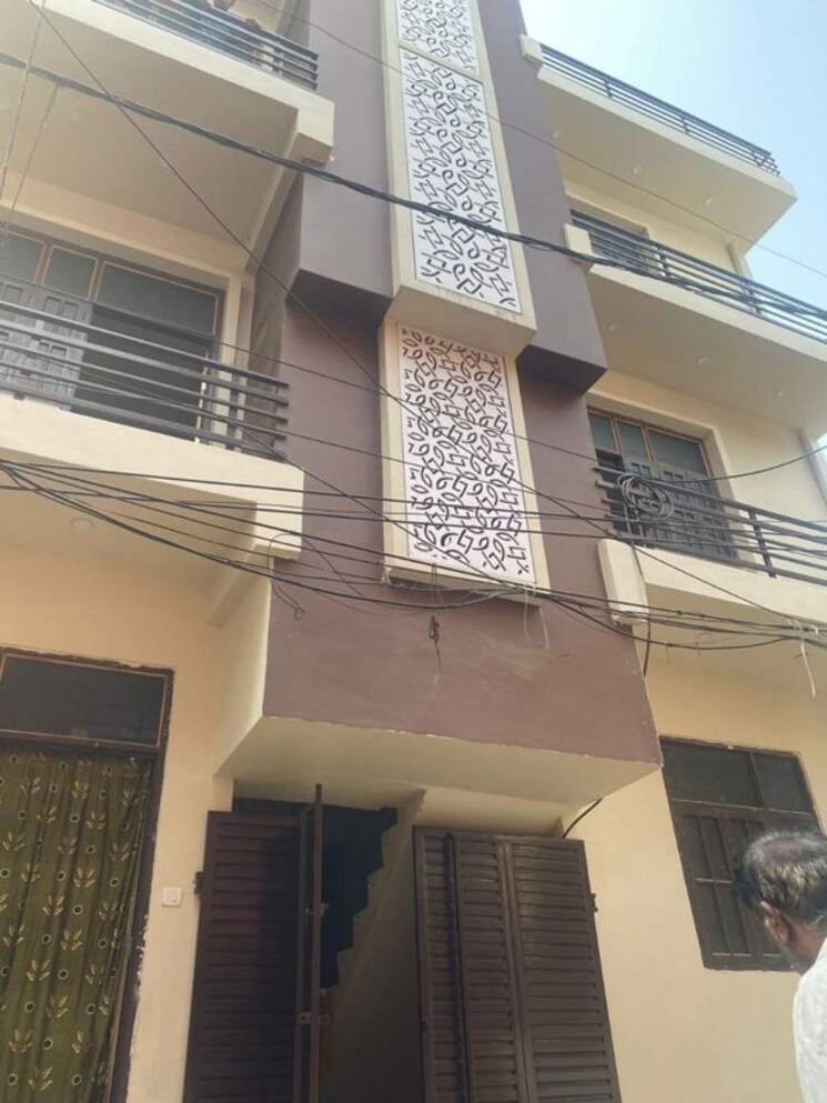 Exterior View, husainganj 2 Bedroom 950 Sq.Ft. Builder Floor In Husainganj Lucknow 9962563